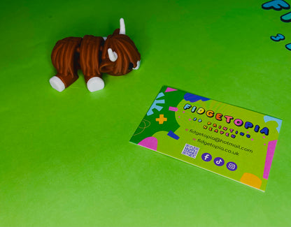 WIGGLERZ - Hettie the Highland Cow