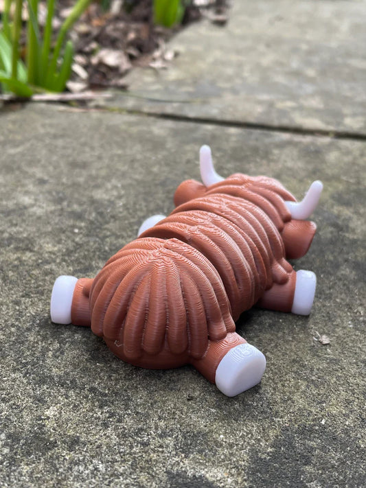 WIGGLERZ - Hettie the Highland Cow